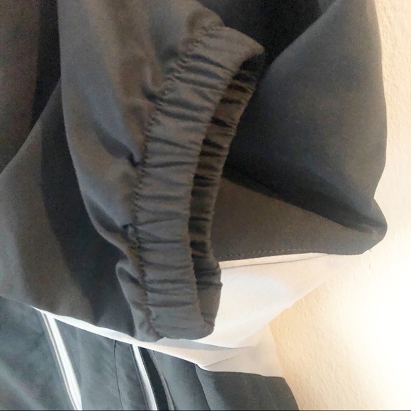 LL BEAN classic zipup windbreaker JACKET Large EUC - Picture 3 of 5